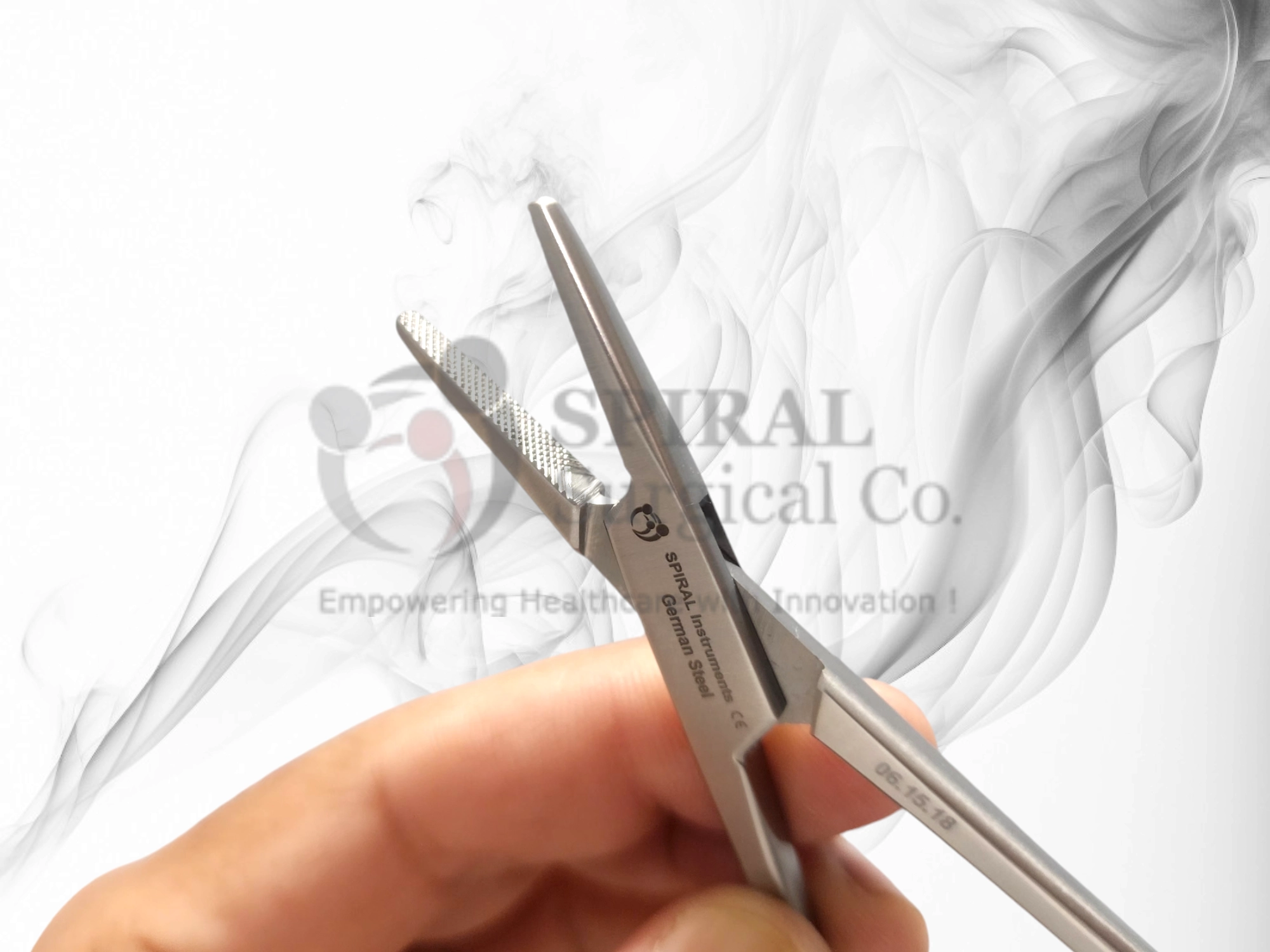 Mayo Hegar Needle Holder 18cm (4) Mayo Hegar Needle Holder 18cm (4)