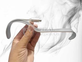 Deaver Retractor With Fiber Optic Tube