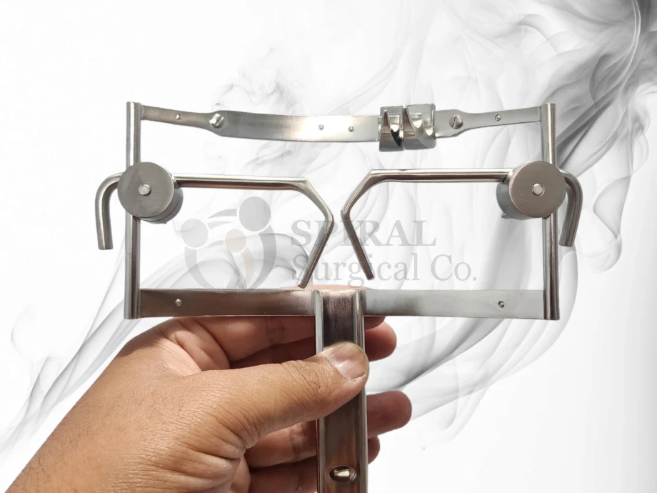 Dingmann Mouth Gag Set, Complete With Three Blades – Online Shop ...