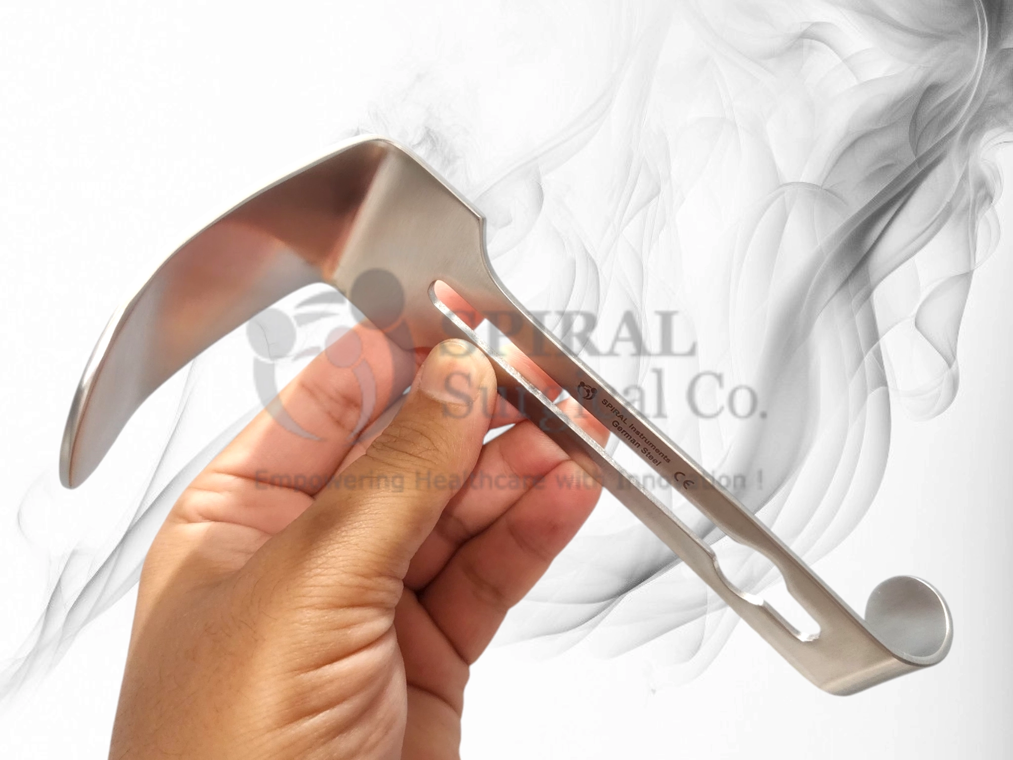 O'Sullivan O'Connor Abdominal Retractor, Complete With Three Blades (16)
