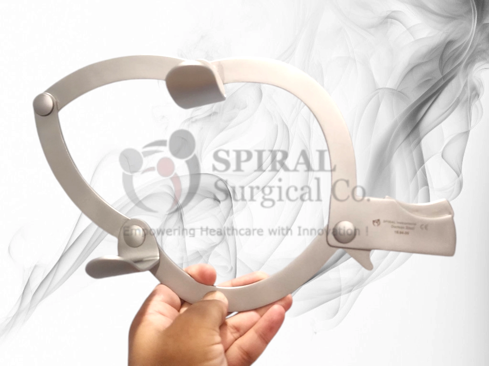 O'Sullivan O'Connor Abdominal Retractor, Complete With Three Blades